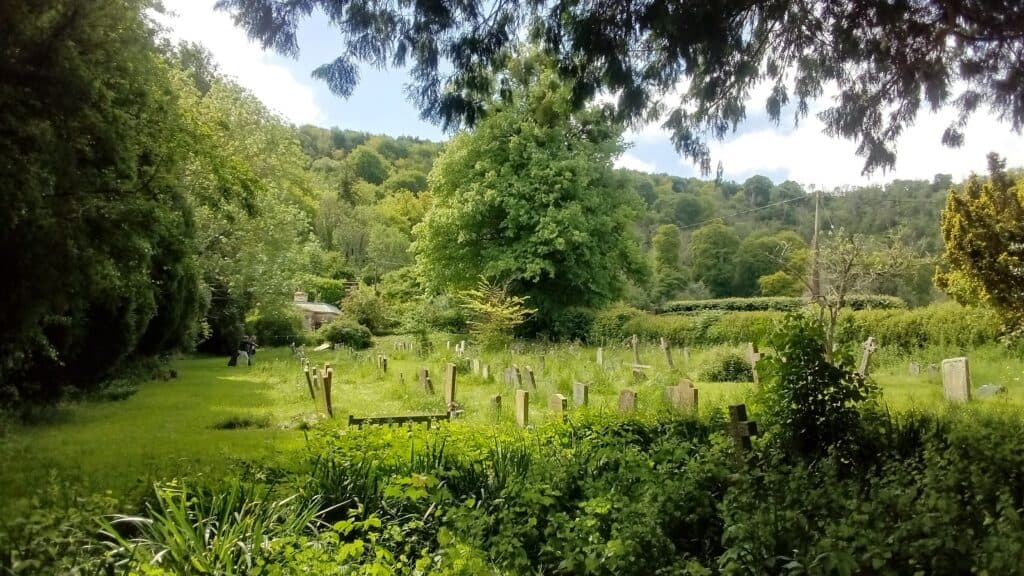 Photo of the graveyard at St Giles Church Graffham